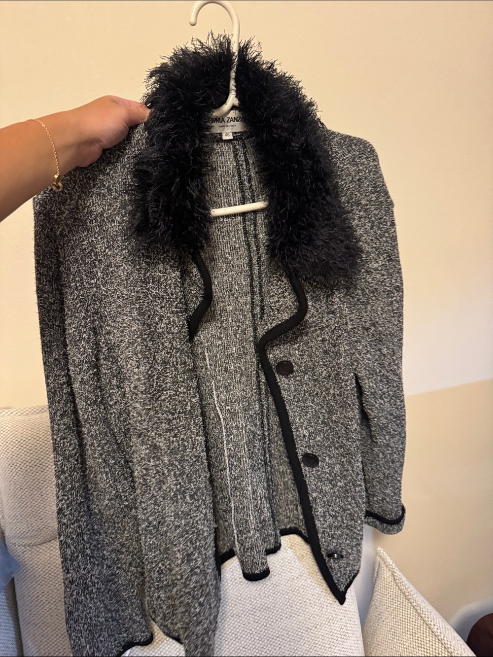 Gemma  zanzani vintage Emma James Gray Bouclé Cardigan with Black Faux-Fur Trim